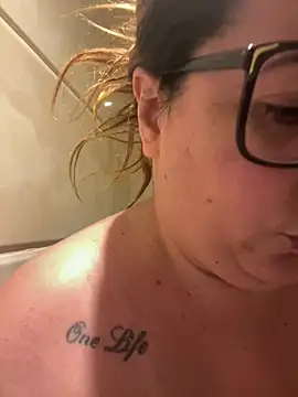 JasmineGlow7 online show from 02.13.26