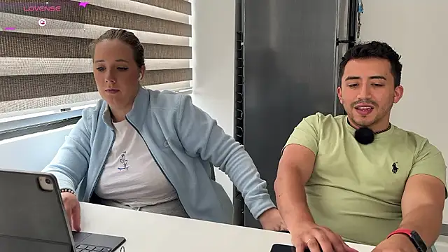 Snapshot of Sofii_n_Diego chatting on 02.14.26 Sofii n Diego online show from 02.14.26