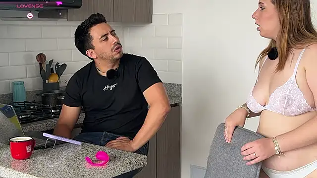 Snapshot of Sofii_n_Diego chatting on 02.20.26 Sofii n Diego online show from 02.20.26