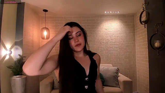 Snapshot of DemiNova chatting on 03.06.26 DemiNova online show from 03.06.26