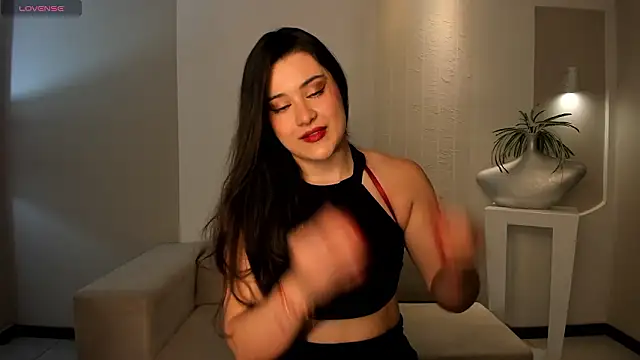 Snapshot of DemiNova chatting on 03.28.26 DemiNova online show from 03.28.26