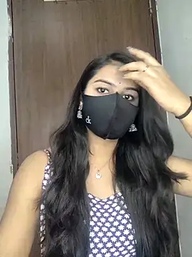 Snapshot of Alix_cuti chatting on 02.27.26 Alix cuti online show from 02.27.26