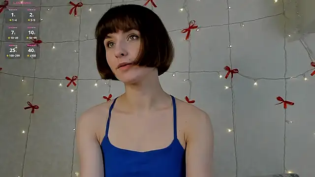 Snapshot of VelvetCaress chatting on 04.26.26 VelvetCaress online show from 04.26.26
