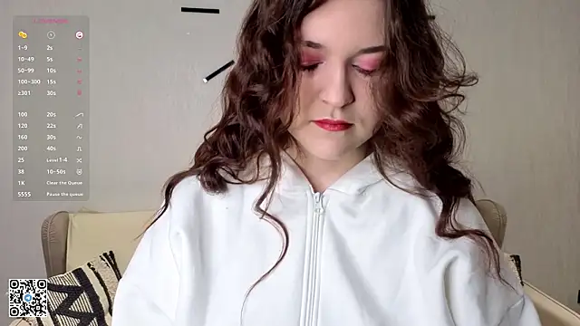 DelindaToste online show from 02.07.26