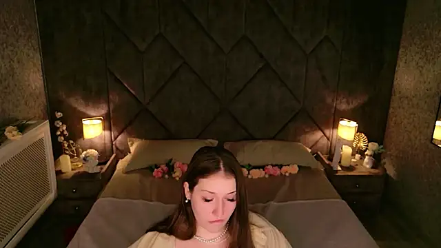 Snapshot of Anora_Mills chatting on 05.14.26 Anora Mills online show from 05.14.26