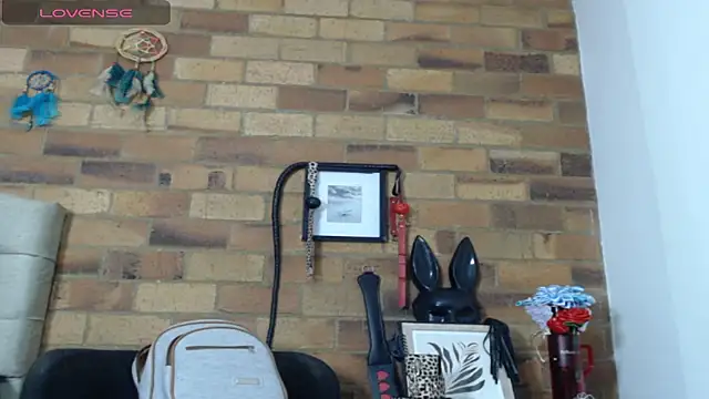 Snapshot of Girl_Bondage chatting on 03.18.26 Girl Bondage online show from 03.18.26