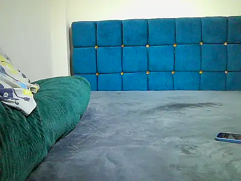 Lebo2004 online show from 03.06.26