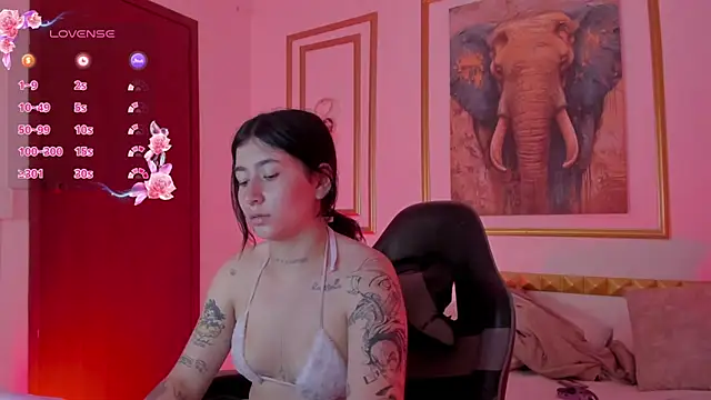 charlottee27  online show from 07.02.26