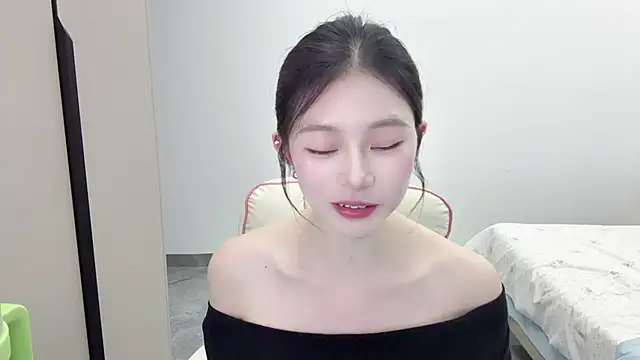 DYyyyyy-- online show from 03.18.26