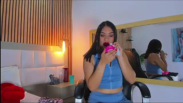 Snapshot of Georgia_Vega chatting on 02.20.26 Georgia Vega online show from 02.20.26