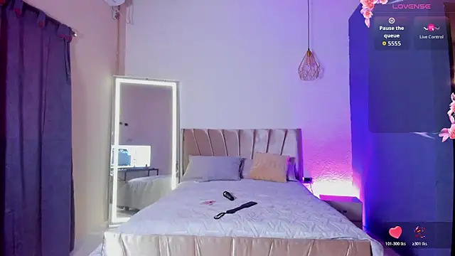 Snapshot of Alishaa_sweet chatting on 03.18.26 Alishaa sweet online show from 03.18.26