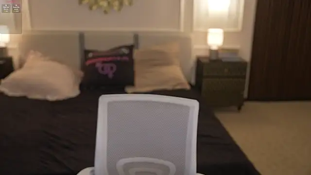 Zlata Sky online show from 10.27.25