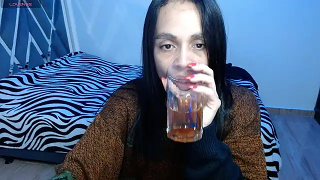 paula lopez   online show from 04.10.26