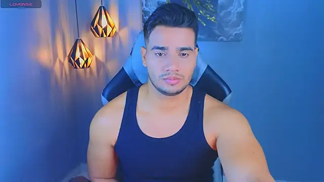 AndresRodriguez1 online show from 04.11.26