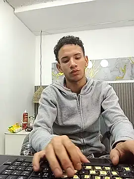 Snapshot of JDWhite18 chatting on 02.14.26 JDWhite18 online show from 02.14.26