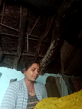 Snapshot of Manu_mehta chatting on 02.04.26 Manu mehta online show from 02.04.26