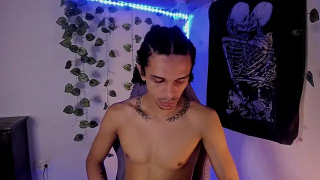 Aaron Hopper online show from 02.08.26