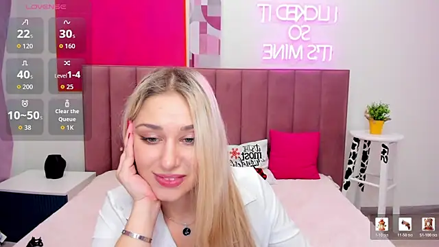 MIla Stunning online show from 02.03.26