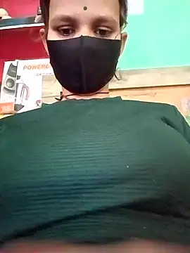 Snapshot of Meena_sakshi chatting on 02.24.26 Meena sakshi online show from 02.24.26