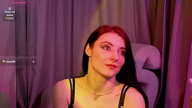Snapshot of NicoleLuxe chatting on 03.07.26 NicoleLuxe online show from 03.07.26