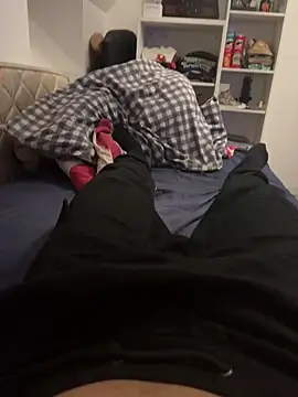 Snapshot of Enzo_2763 chatting on 02.01.26 Enzo 2763 online show from 02.01.26