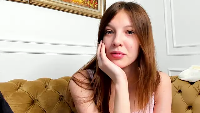 Snapshot of zerelle chatting on 02.23.26 zerelle online show from 02.23.26