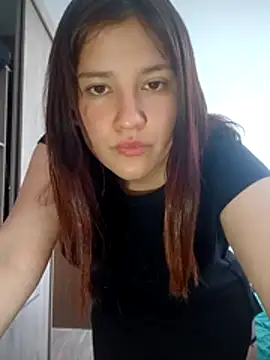 Snapshot of bunnynube chatting on 02.02.26 bunnynube online show from 02.02.26