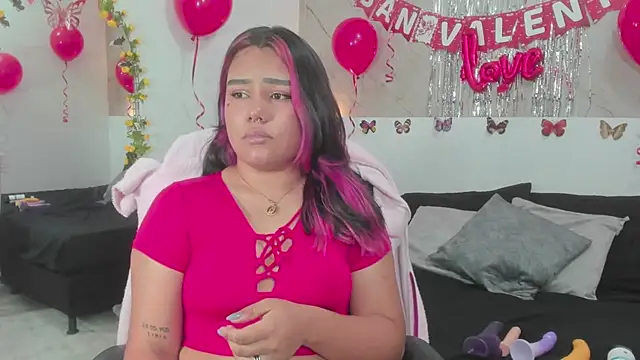 Lilith traviis online show from 02.14.26