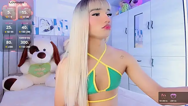 Snapshot of baby_cleo_ chatting on 05.15.26 baby cleo online show from 05.15.26