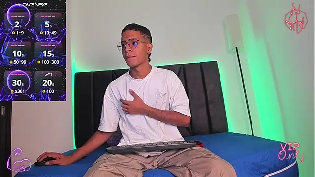 StellayDrake online show from 02.15.26