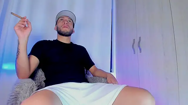 Snapshot of Velvet_Angel chatting on 02.21.26 Velvet Angel online show from 02.21.26