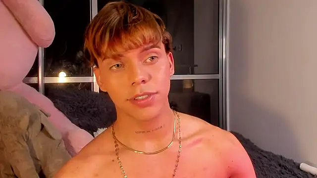 Snapshot of Visael_Xavier chatting on 02.02.26 Visael Xavier online show from 02.02.26