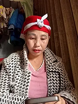 lena-cute online show from 03.15.26