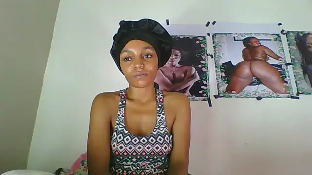 Silk Couple online show from 02.26.26