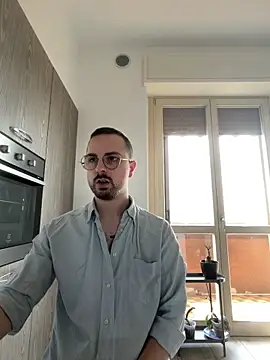 Snapshot of ItalianAlex chatting on 05.18.26 ItalianAlex online show from 05.18.26