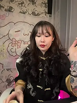 Snapshot of YukiiTYAN chatting on 02.23.26 YukiiTYAN online show from 02.23.26