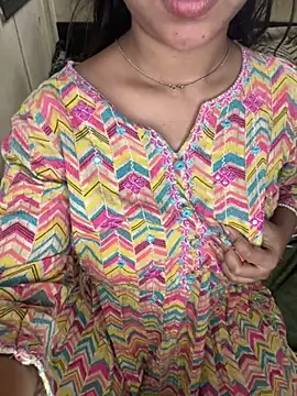 Snapshot of nauty_girl_shalu chatting on 02.19.26 nauty girl shalu online show from 02.19.26