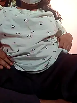 Snapshot of vyshali_vyshu chatting on 02.04.26 vyshali vyshu online show from 02.04.26