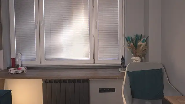 Snapshot of FranciscaGaring chatting on 03.01.26 FranciscaGaring online show from 03.01.26