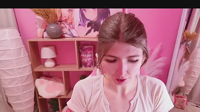 Snapshot of Bubble_Chloe chatting on 02.06.26 Bubble Chloe online show from 02.06.26