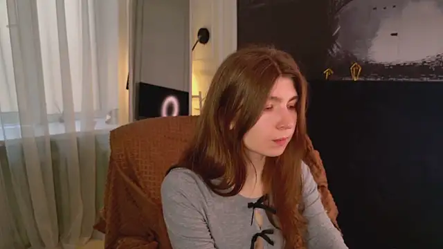 Bubble Chloe online show from 04.13.26