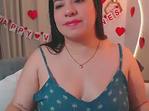 Snapshot of isabum_ chatting on 02.14.26 isabum online show from 02.14.26