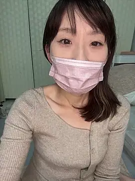 Snapshot of Mio-cc chatting on 04.13.26 Mio-cc online show from 04.13.26