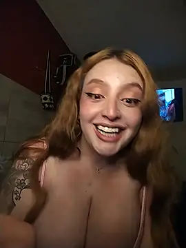 Snapshot of Deimoonblack26 chatting on 05.19.26 Deimoonblack26 online show from 05.19.26
