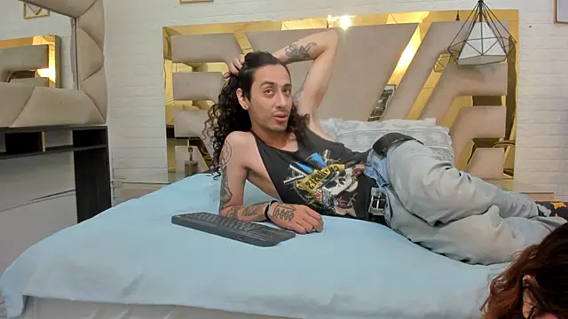 Snapshot of Goldentemptation_ chatting on 04.08.26 Goldentemptation online show from 04.08.26