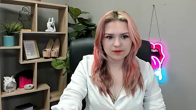 Snapshot of SweetLilyxo chatting on 07.03.26 SweetLilyxo online show from 07.03.26