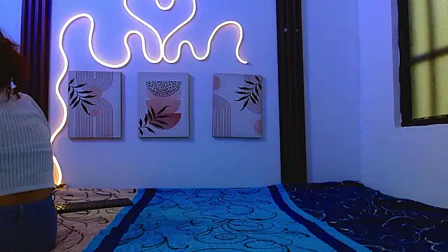 Snapshot of miss_caty chatting on 02.25.26 miss caty online show from 02.25.26