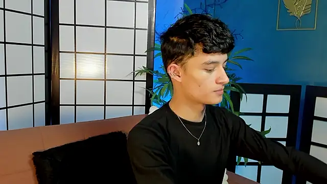 Patrick Howland  online show from 03.12.26