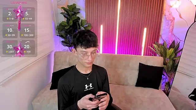 Patrick Howland  online show from 03.23.26