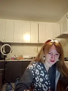 Snapshot of LanaBananaa_ chatting on 02.26.26 LanaBananaa online show from 02.26.26